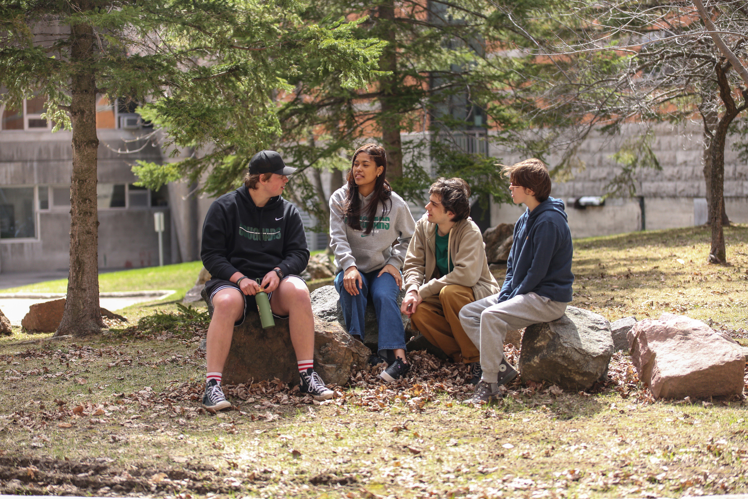 Étudiants sur les campus